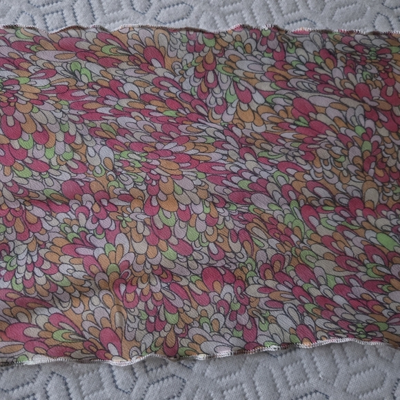 Colorful Patterned Scarf - Picture 4 of 4